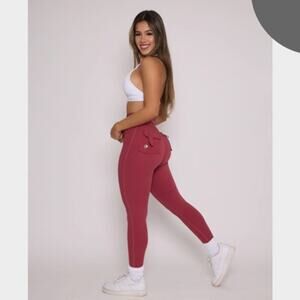 PCHEE BUM Scrunch Pocket Legging Red M
